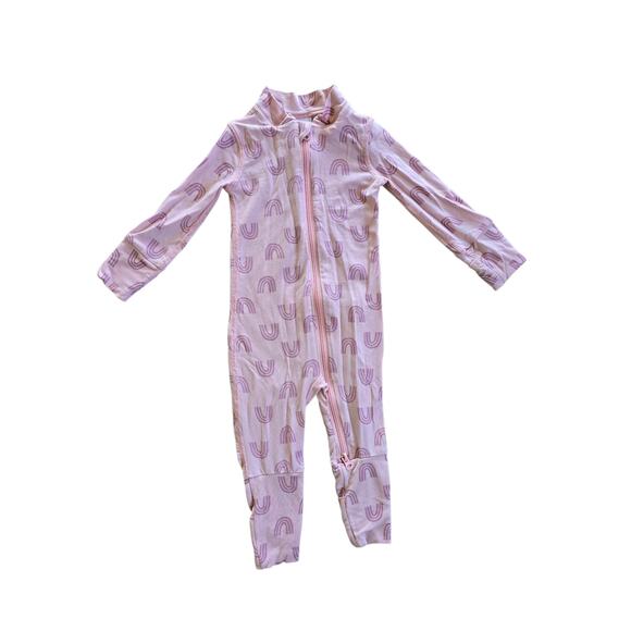 Hanna Andersson Layette Tencel Print Sleeper Blush Pink Rainbow Size 0-3 Months - Picture 1 of 4